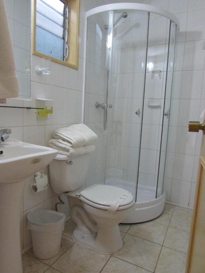 Hotel Di Torlaschi Валдивия Екстериор снимка