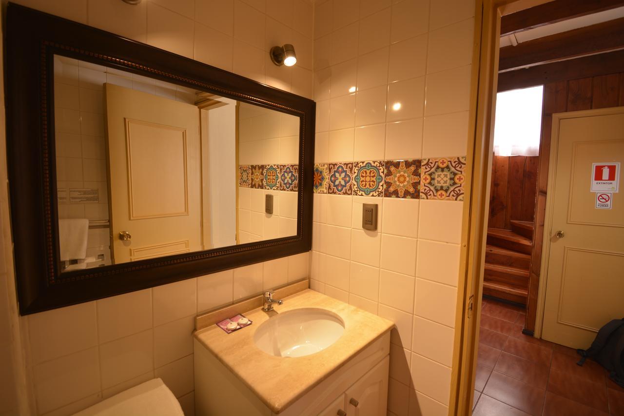 Hotel Di Torlaschi Валдивия Екстериор снимка